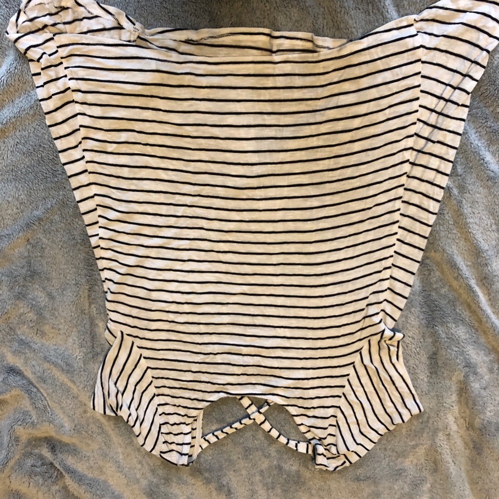 striped top